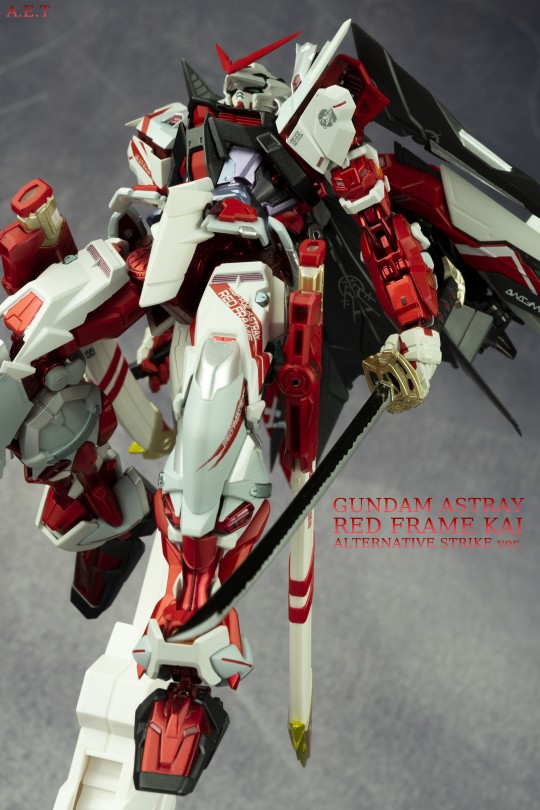 MB-红色异端高达 改