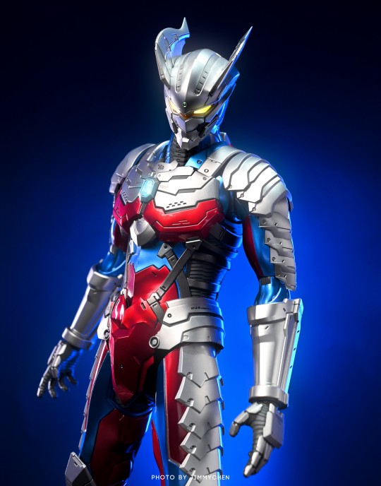 Threezero 机动赛罗