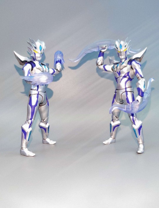 无限赛罗，彼岸赛罗shf