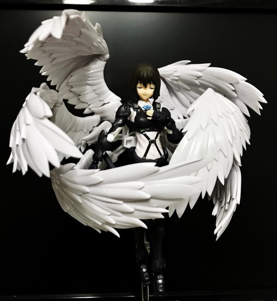 可爱捏，像天使一样