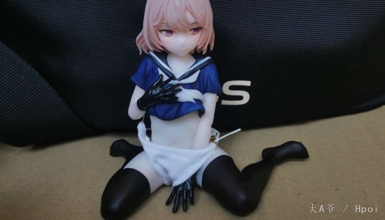 insight男子大战异型