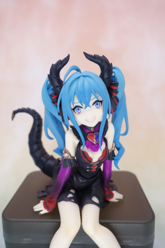 压泡面 初音未来 小恶魔造型 异色版