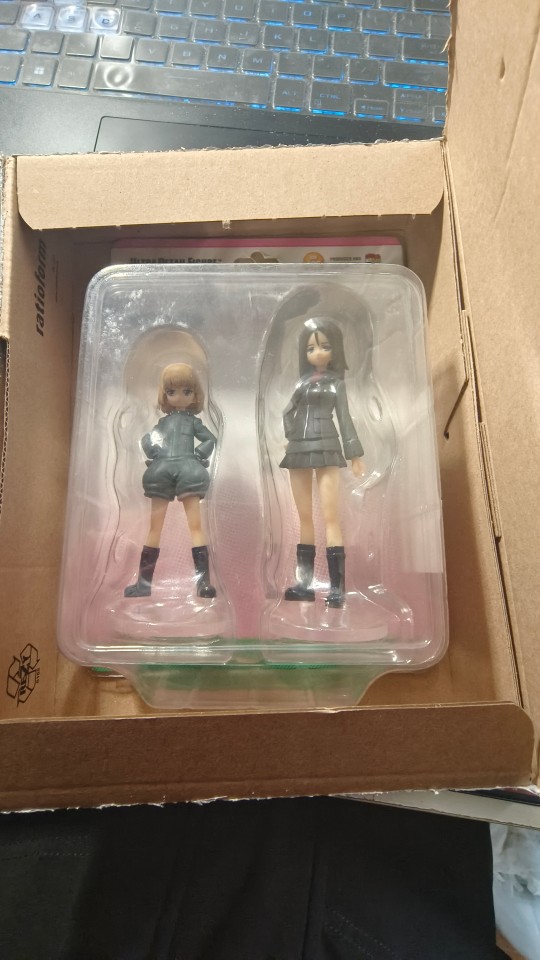 少女与战车 喀秋莎&农娜