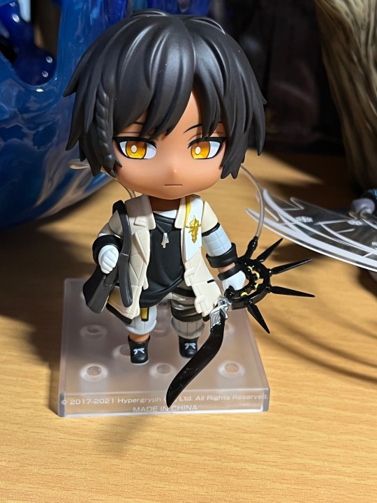 你抽到的是这个会至高之术的黑皮六星领主呢还是那个丹增骑头上还有大尾巴的六星领主呢（）