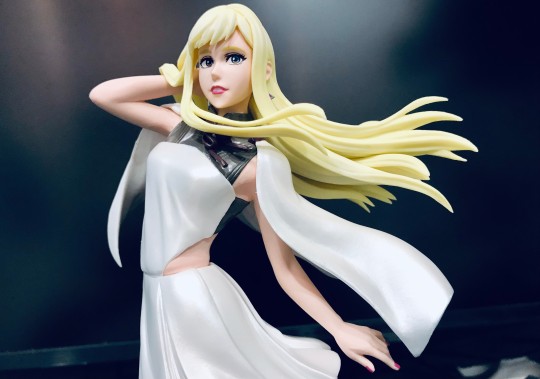 这迪士尼公主做的挺不错的，就是有点像那个高达里叫什么琪琪的...