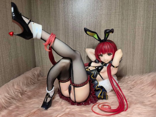 记录下柜子里的第一只大兔子