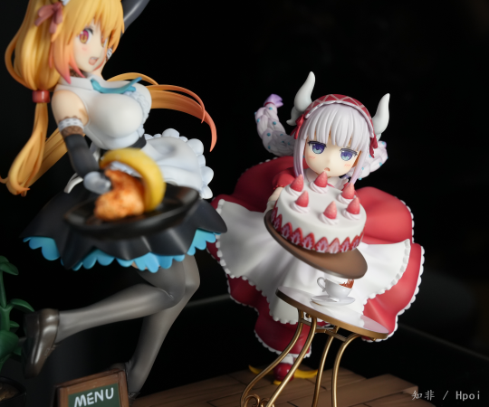 龙女仆开箱拍-直出