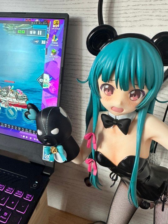 呜呜呜呜，熊孩子真该死啊