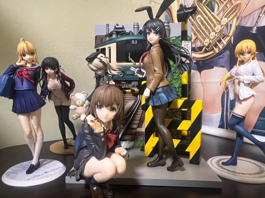 江之电与制服少女(｡ì _ í｡)