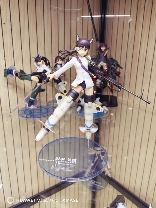 飞天小裤裤005  坂本美绪。