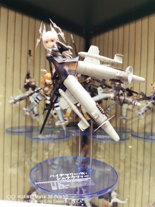 飞天小裤裤016   日本搞回来。麻烦。这个国内怎么卖这么贵。