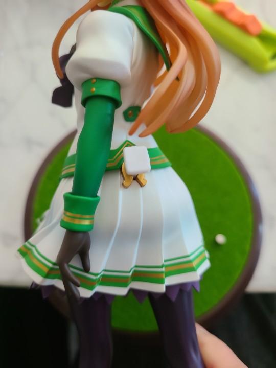 还行脸稍微肥嘟嘟了点