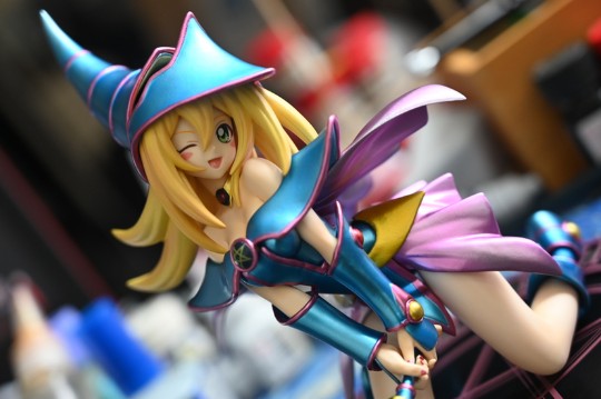 伪电镀喷涂习作-黑魔导女孩