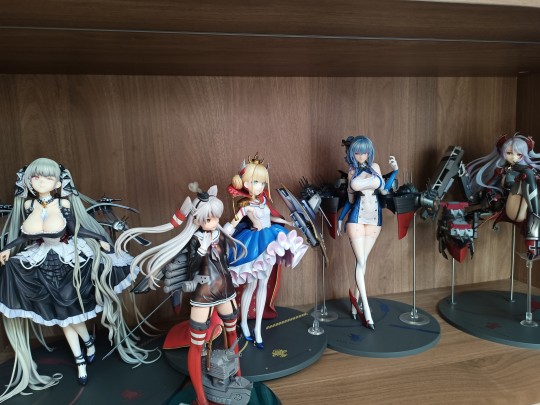 我们中出了一个什么？