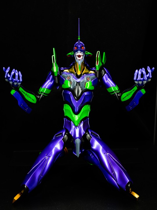 Threezero 初号机夜战版