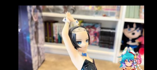 自由社的兔女郎黑岩有开箱视频啦！