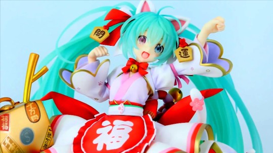 展会招财初音实图