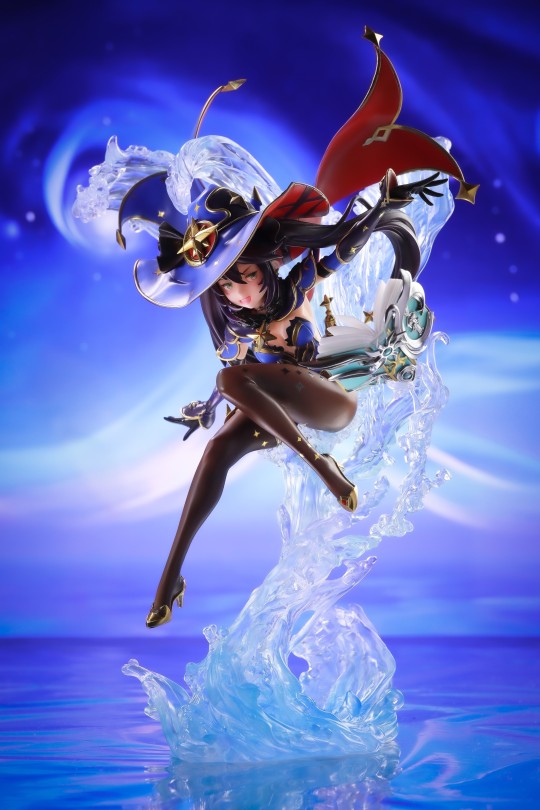 阿斯托洛吉斯·莫娜·梅姬斯图斯