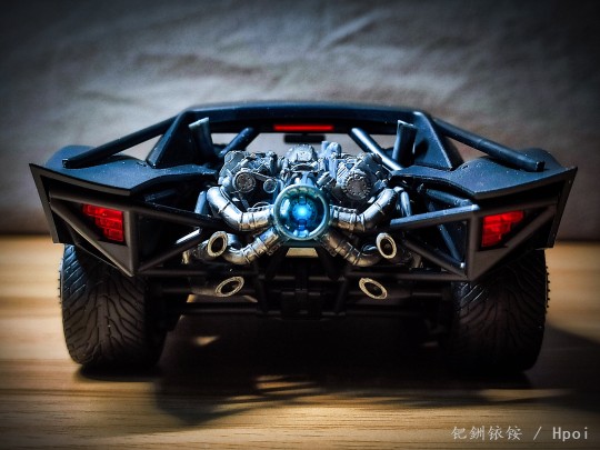 新百特曼 蝙蝠战车