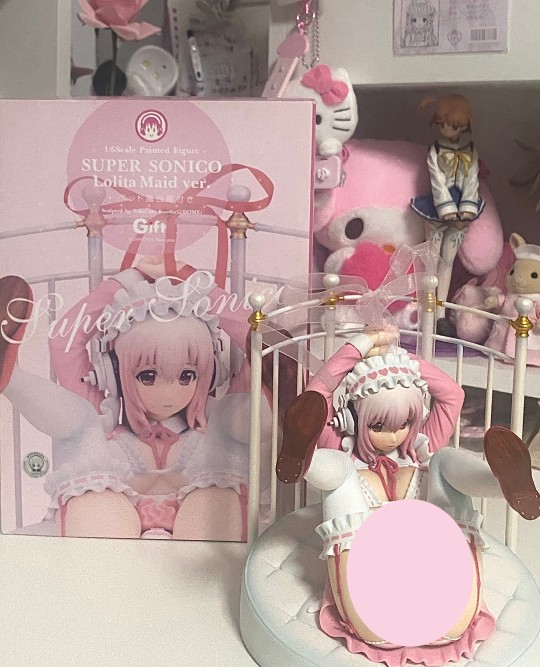 嘿嘿⊂((・⊥・))⊃