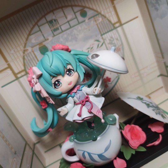初音未来 花枝雨润