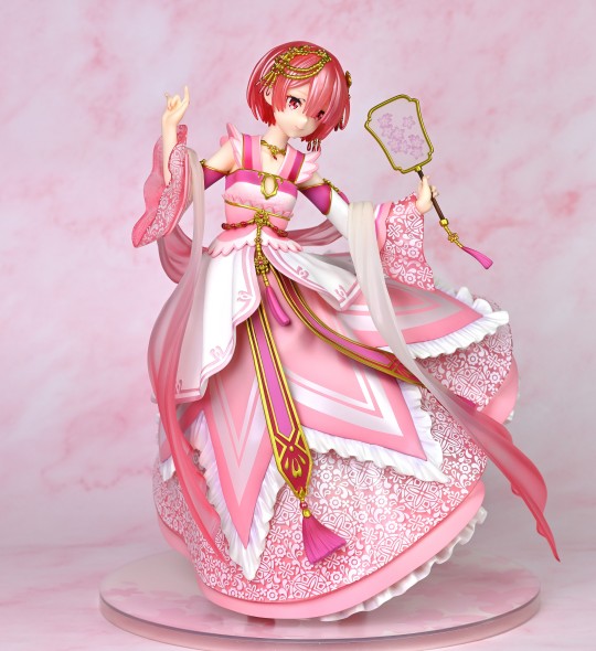 FNEX 拉姆 汉服 推转 侵删