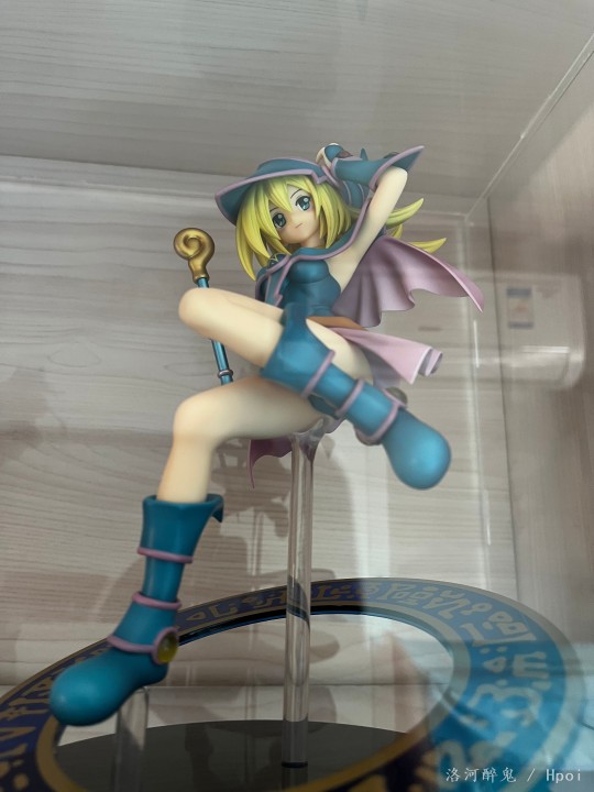 最还原的一款黑魔导女孩