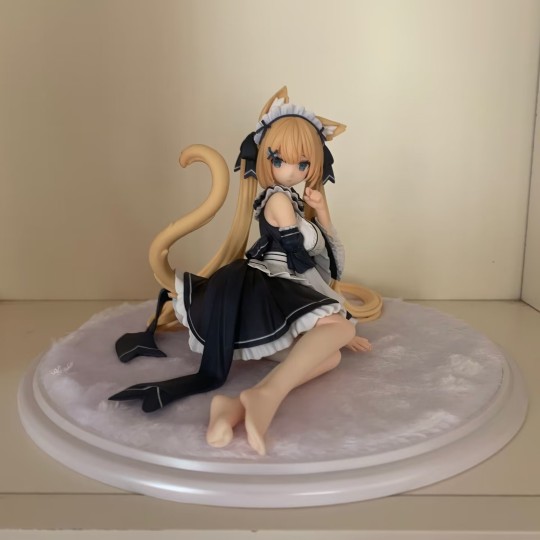 怎么形容呢，感觉就像是穿了10D的白丝，能安慰自己的应该是起码好看