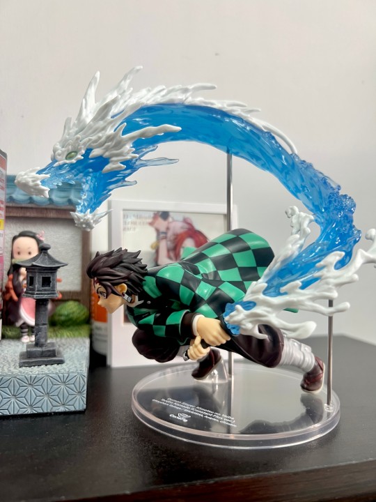 这款整体不错的 特效件不是那种硬的