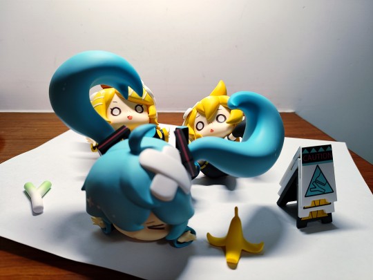 摔倒的初音未来到货存档