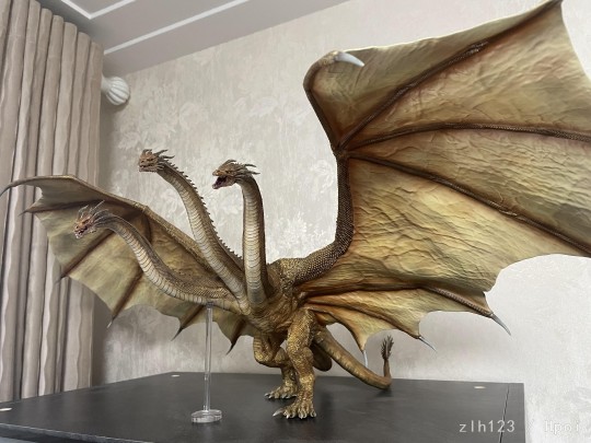 万茏堂 王者基多拉