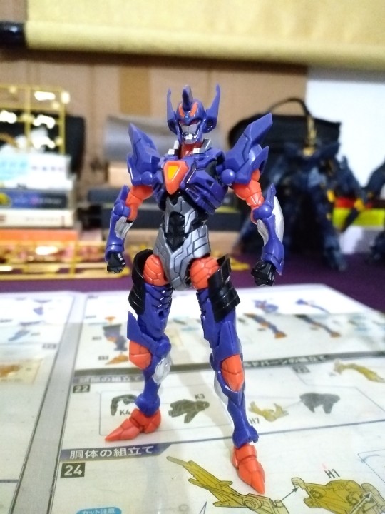 MODEROID 古立特骑士 煌翼炎龙