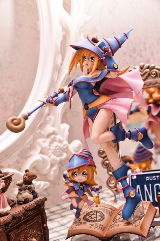 从童年回忆里浮现的魔法少女――HJ限定 黑魔导女孩