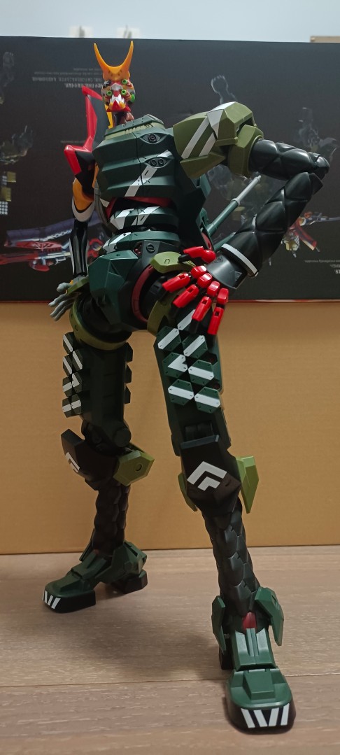 新世纪福音战士— —新2号机 贴完水贴和渗线后的效果