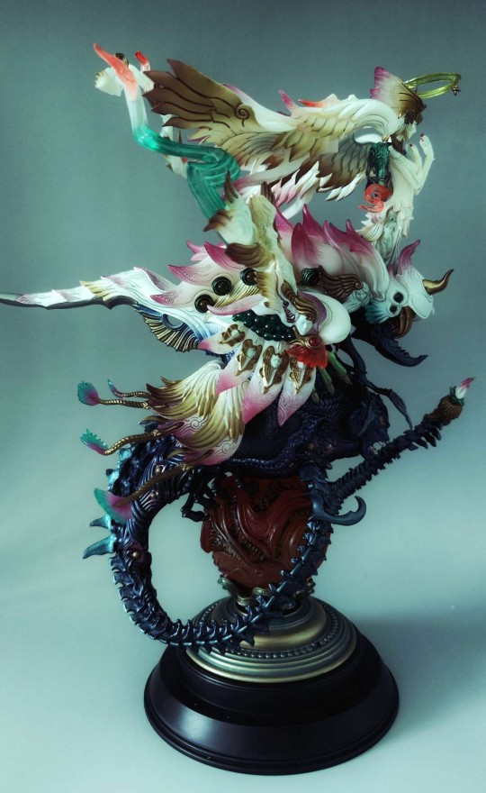 有很多细节，手办里的艺术品