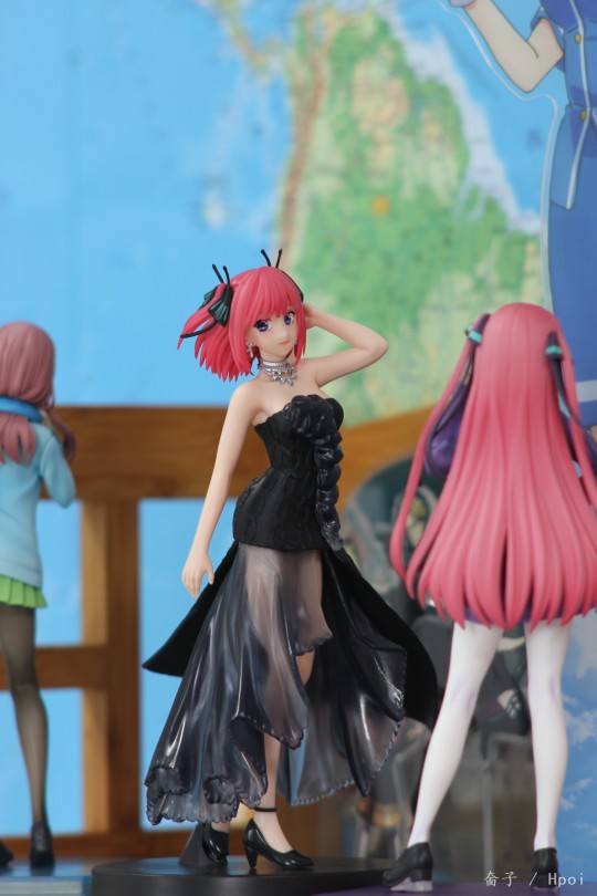 眼镜厂 中野二乃