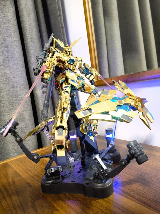 独角兽3号机菲尼克斯