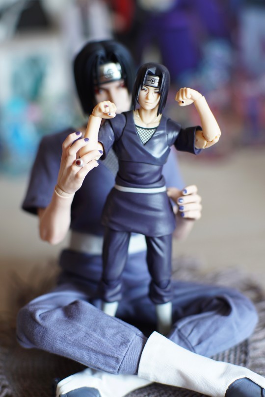 当尼桑发现了和他长得很像的胶