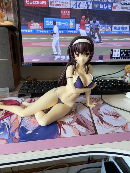 霞之丘诗羽泳装