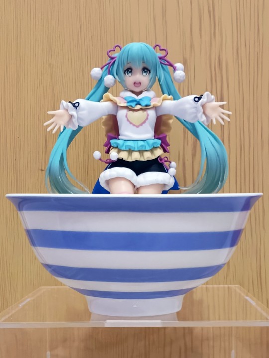 秋山澪同款蓝白碗