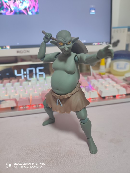 链接召唤！锈蚀月刃斧！