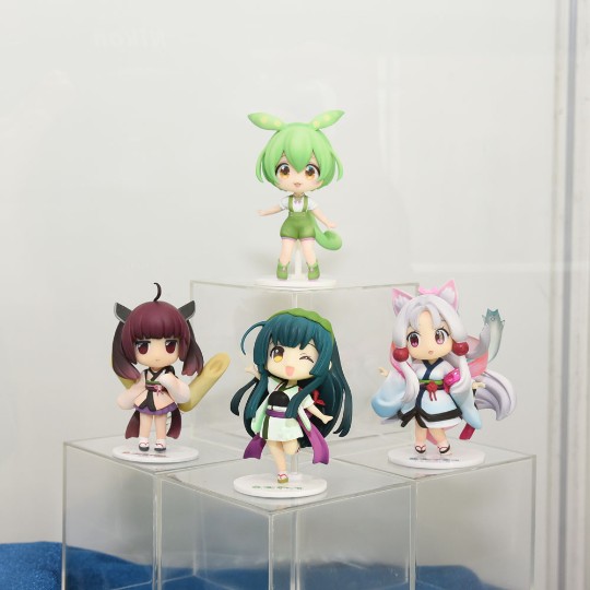 PLUM 俊达萌&东北三姐妹 门店展示转图