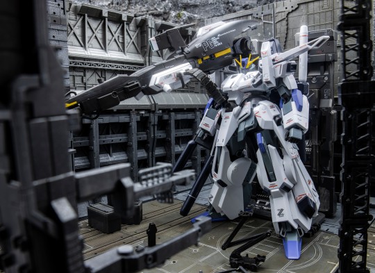 万代 MG 211 FAZZ Ver.Ka 【吾昂王的模玩摄影分享】