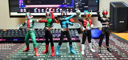 昭和骑士 来打 Henshin