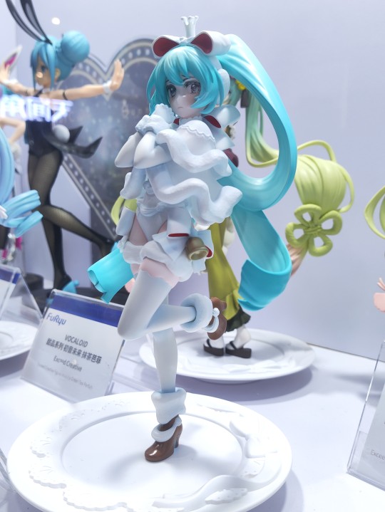 Furyu 初音未来圣诞蛋糕景品 bw返图