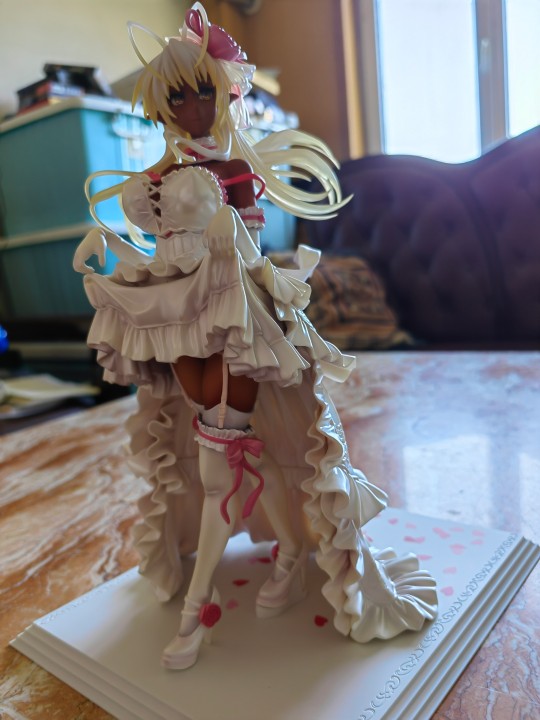 白衣黑皮太棒了！