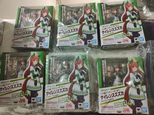 异次元战队，逃亡者连者