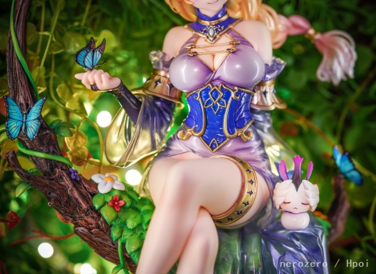 变色龙 一个珍珠色 最鲜艳的配色