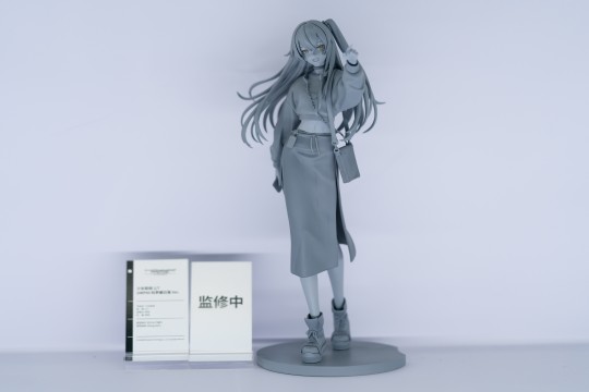 UMP45 科罗娜日落 Ver. 少前音乐会灰模实拍