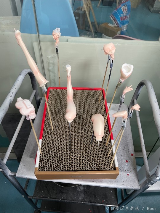 沙叉花美不美看大腿